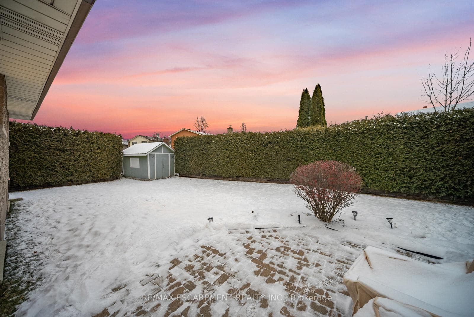 27 Valanna Court photo 29