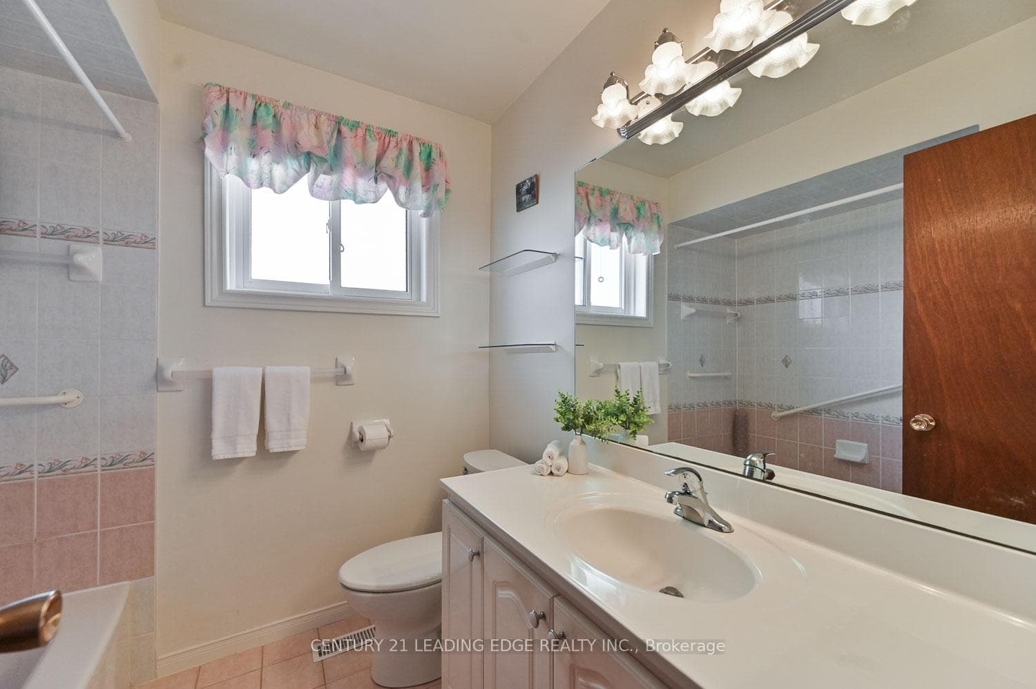 3 James Speight Road photo 25