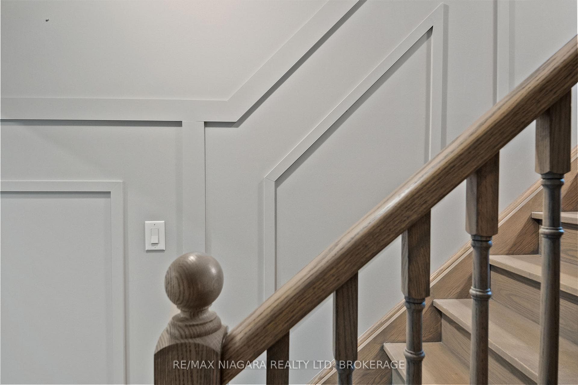 3600 Hibbard Street photo 25
