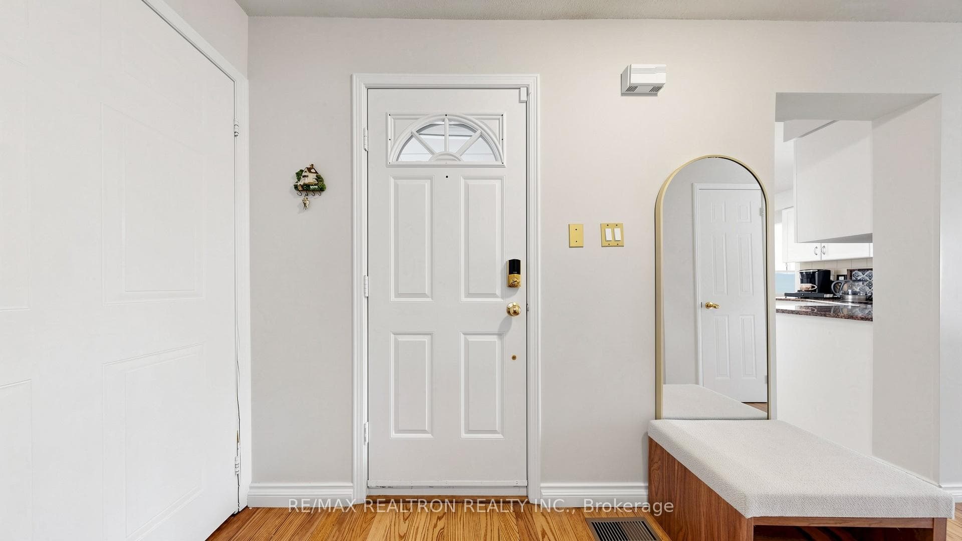 2854 Gulfstream Way photo 20