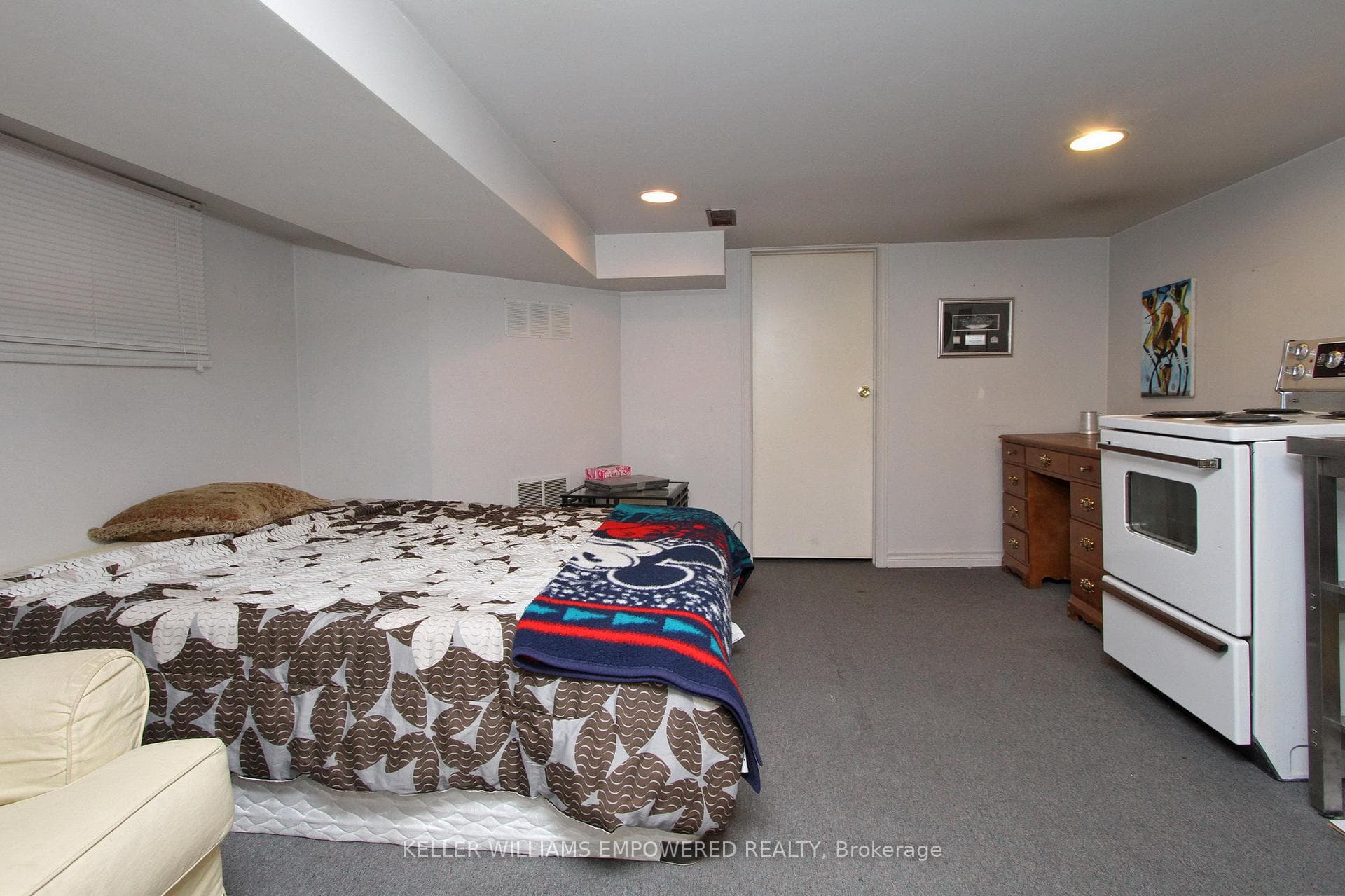 51 Rawlinson Avenue photo 15