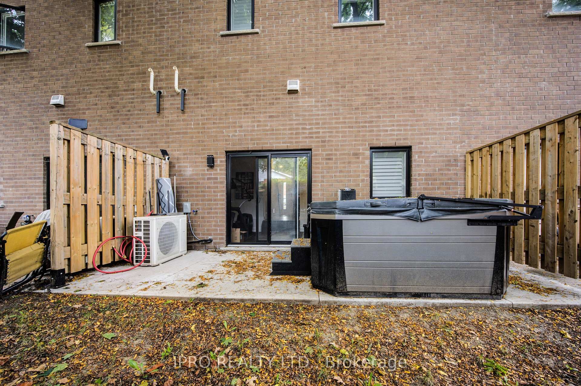 33 Jarvis Street Unit 26 photo 40
