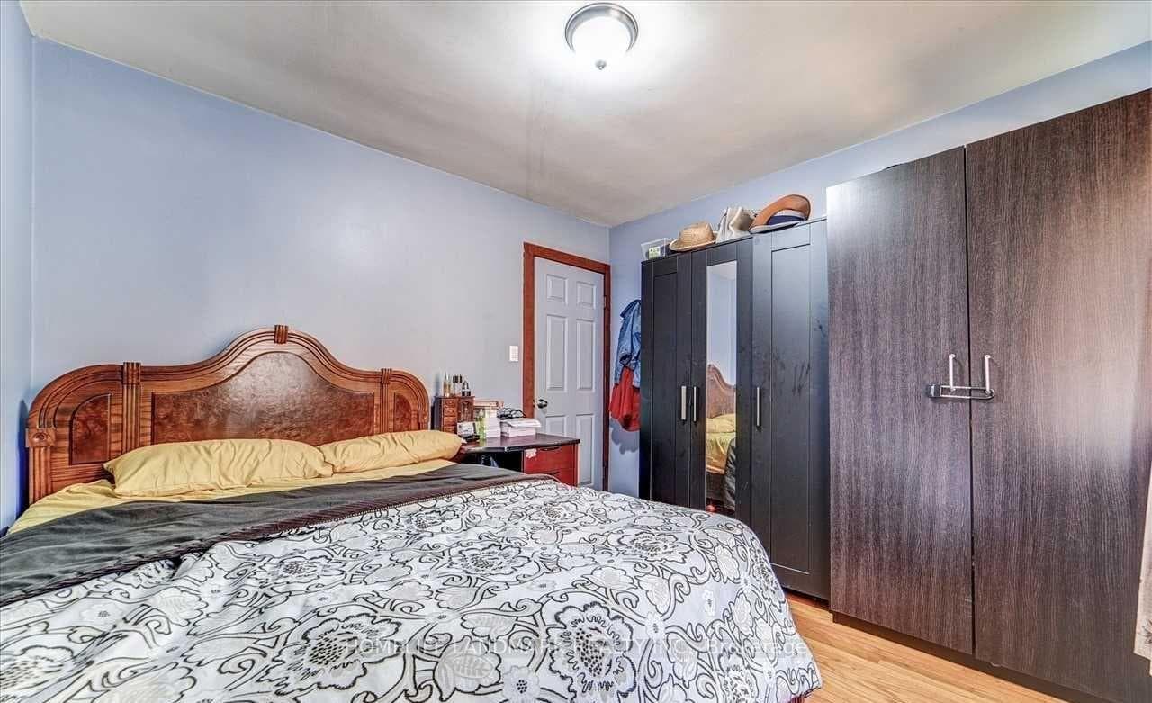 62 Peter Street photo 17