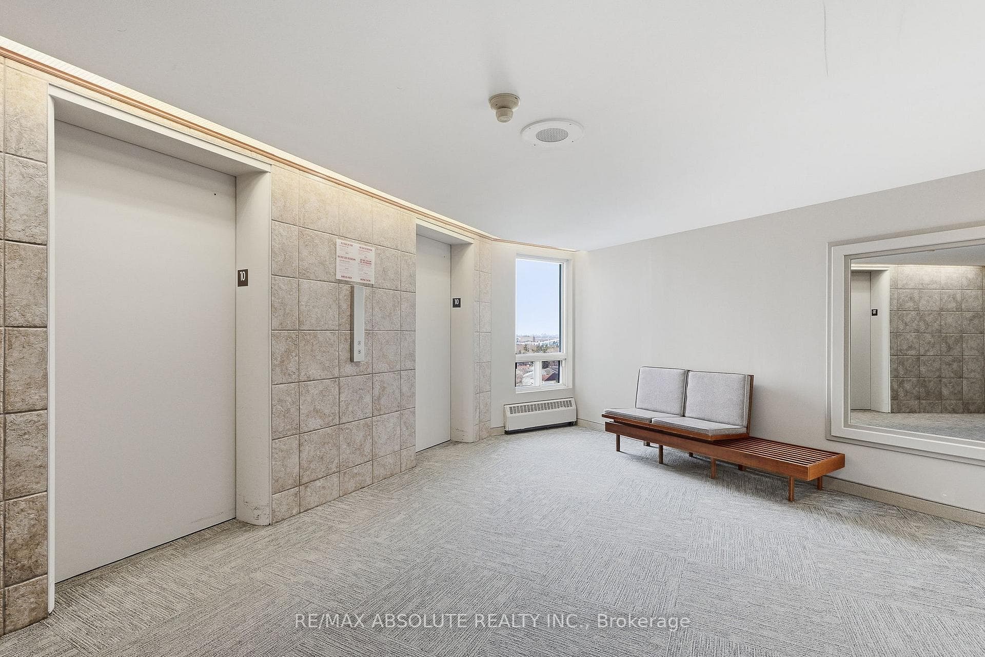 915 Elmsmere Road Unit 1010 photo 5