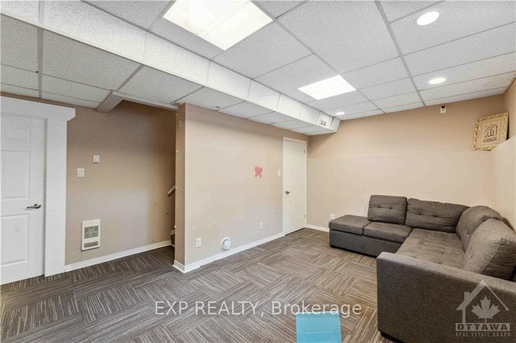 25 HUNTERSFIELD Drive photo 26