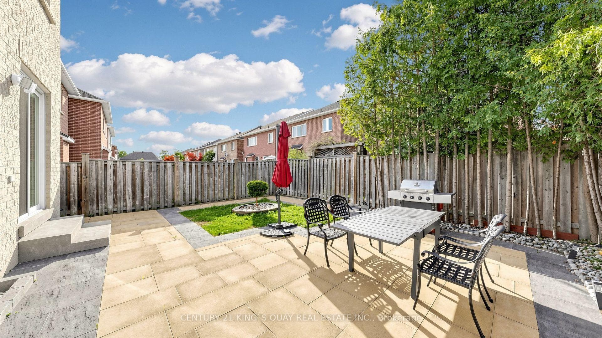 22 Hislop Drive photo 49