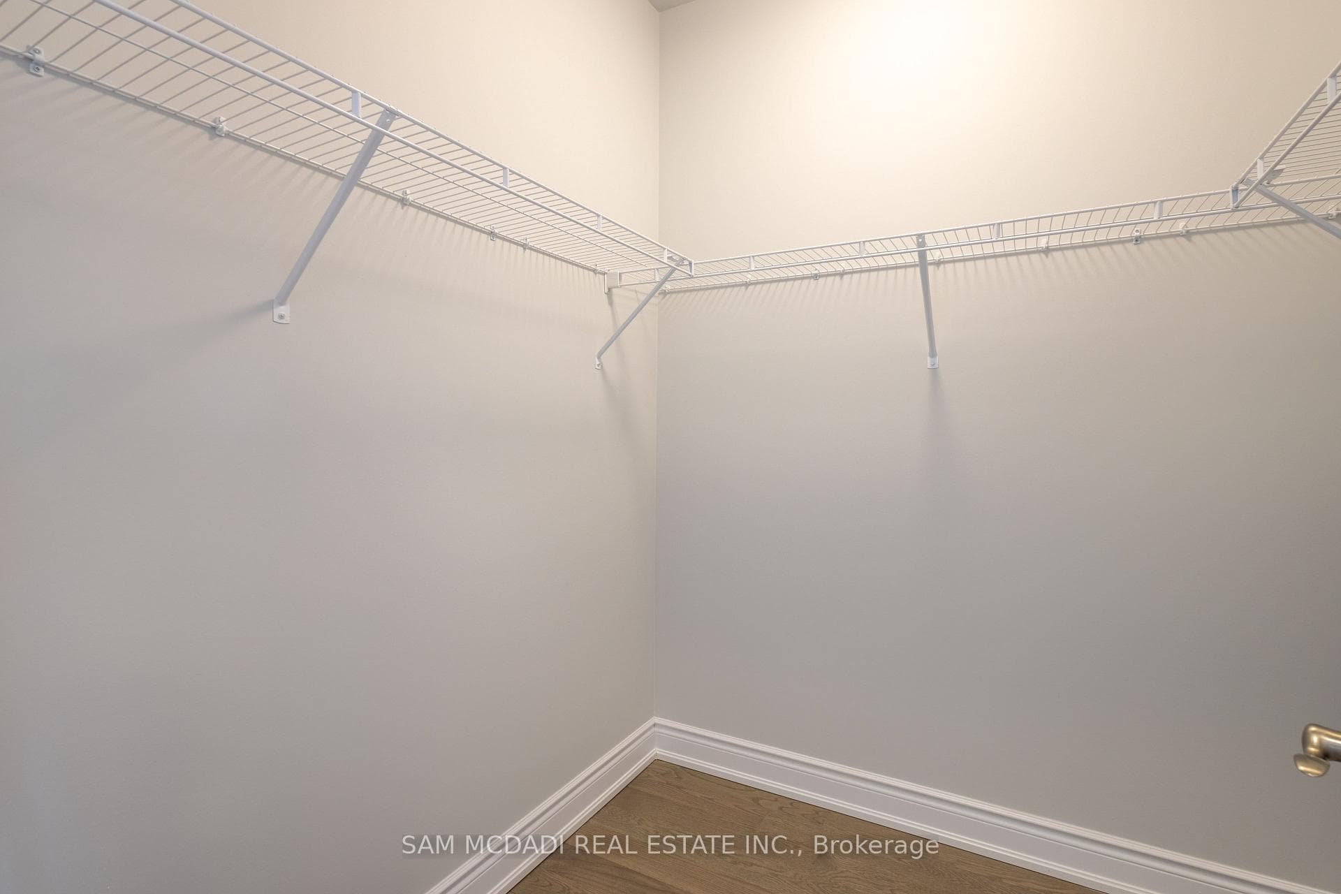 97 Bearberry Road photo 27