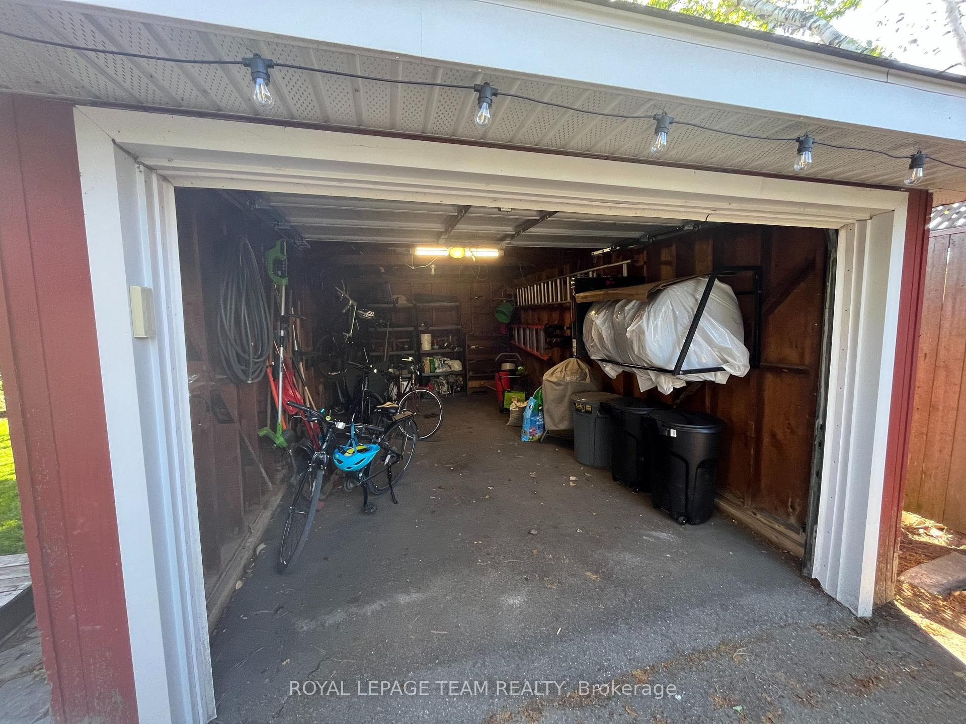 858 Riddell Avenue photo 6