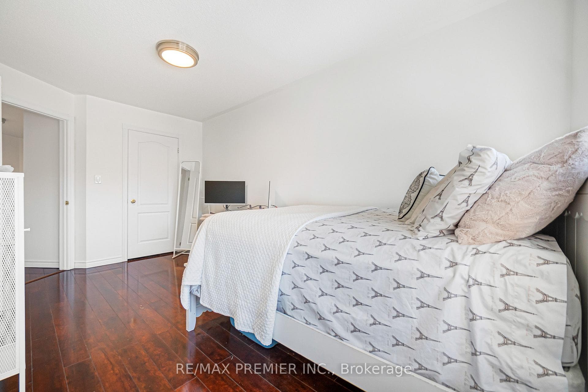 60 Del Francesco Way Unit Main photo 44
