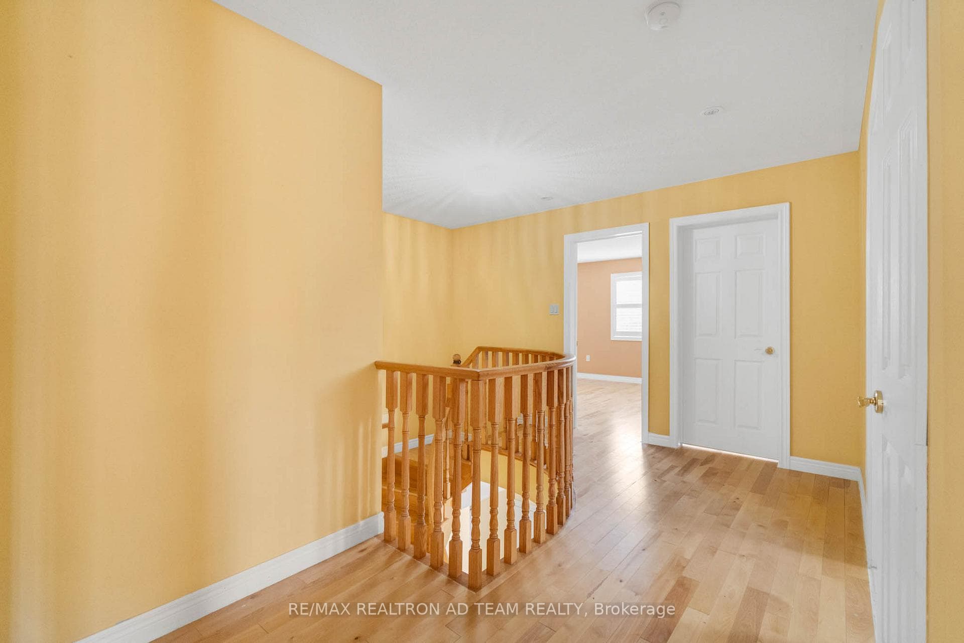 498 Tremblant Court photo 21