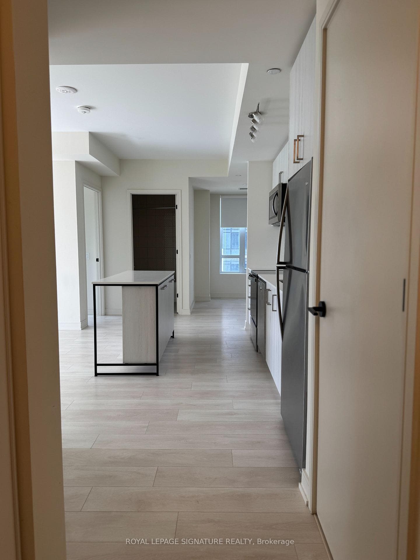 8010 Derry Road Unit 1007 photo 7