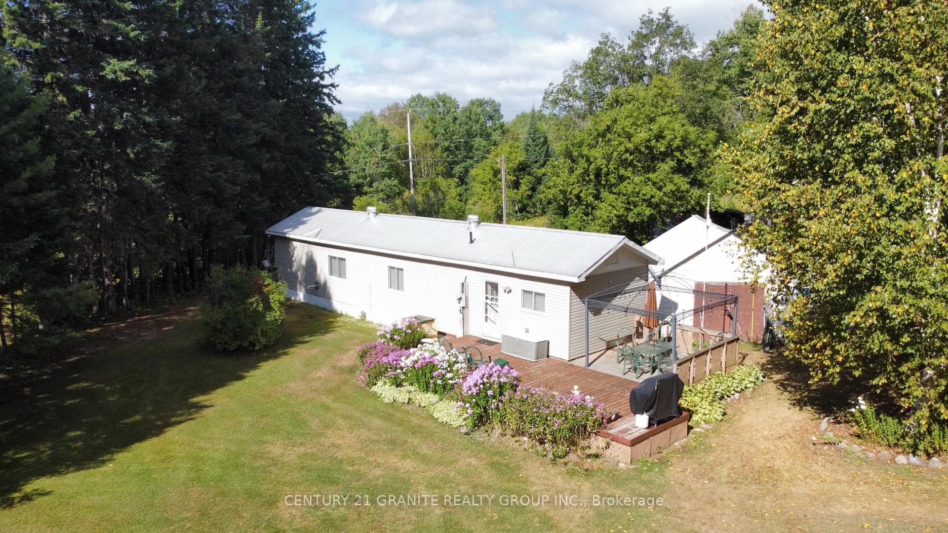 1641 Boulter Road photo 48
