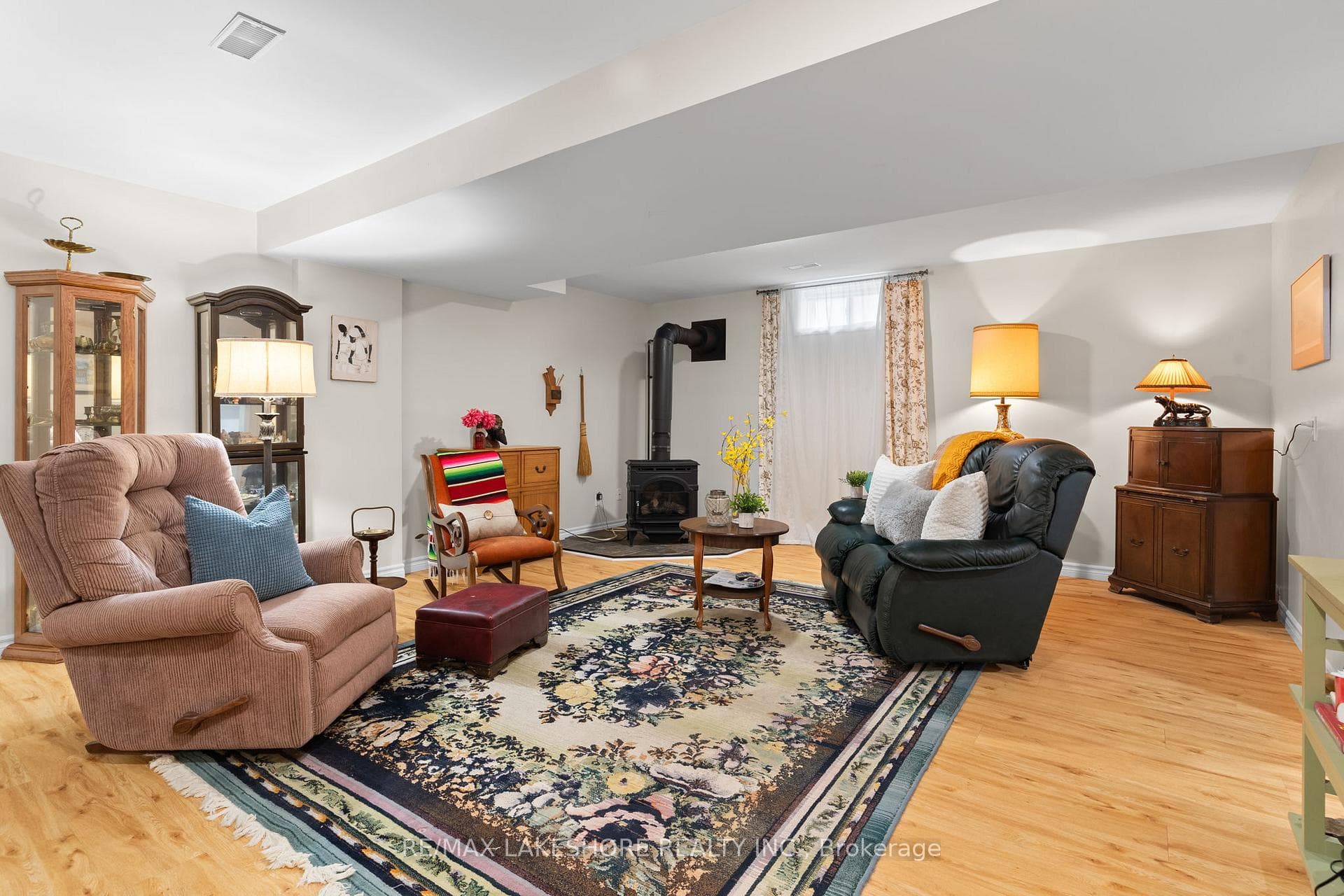 1181 Ashland Drive photo 23