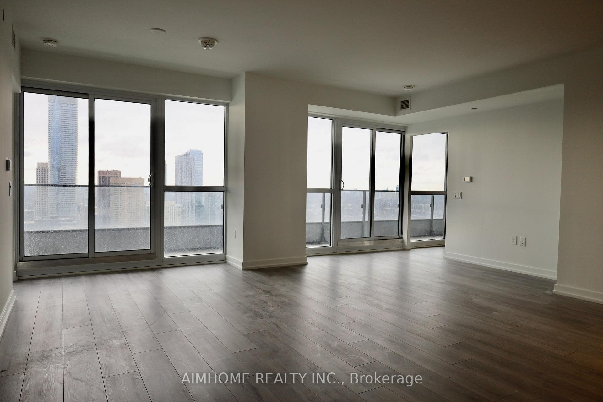 395 Bloor Street Unit 4003 photo 6
