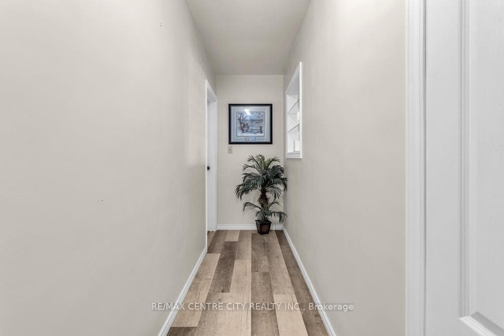 Hallway to Bedrooms