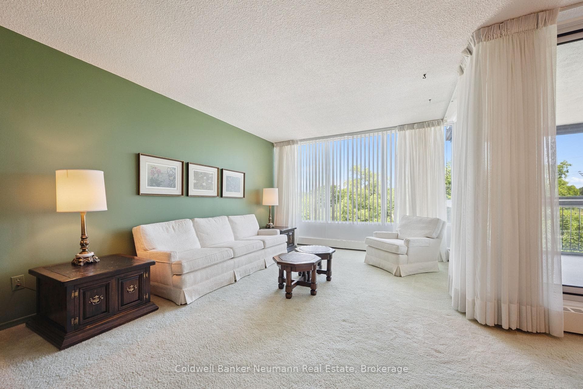 23 Woodlawn Road Unit 305 photo 11