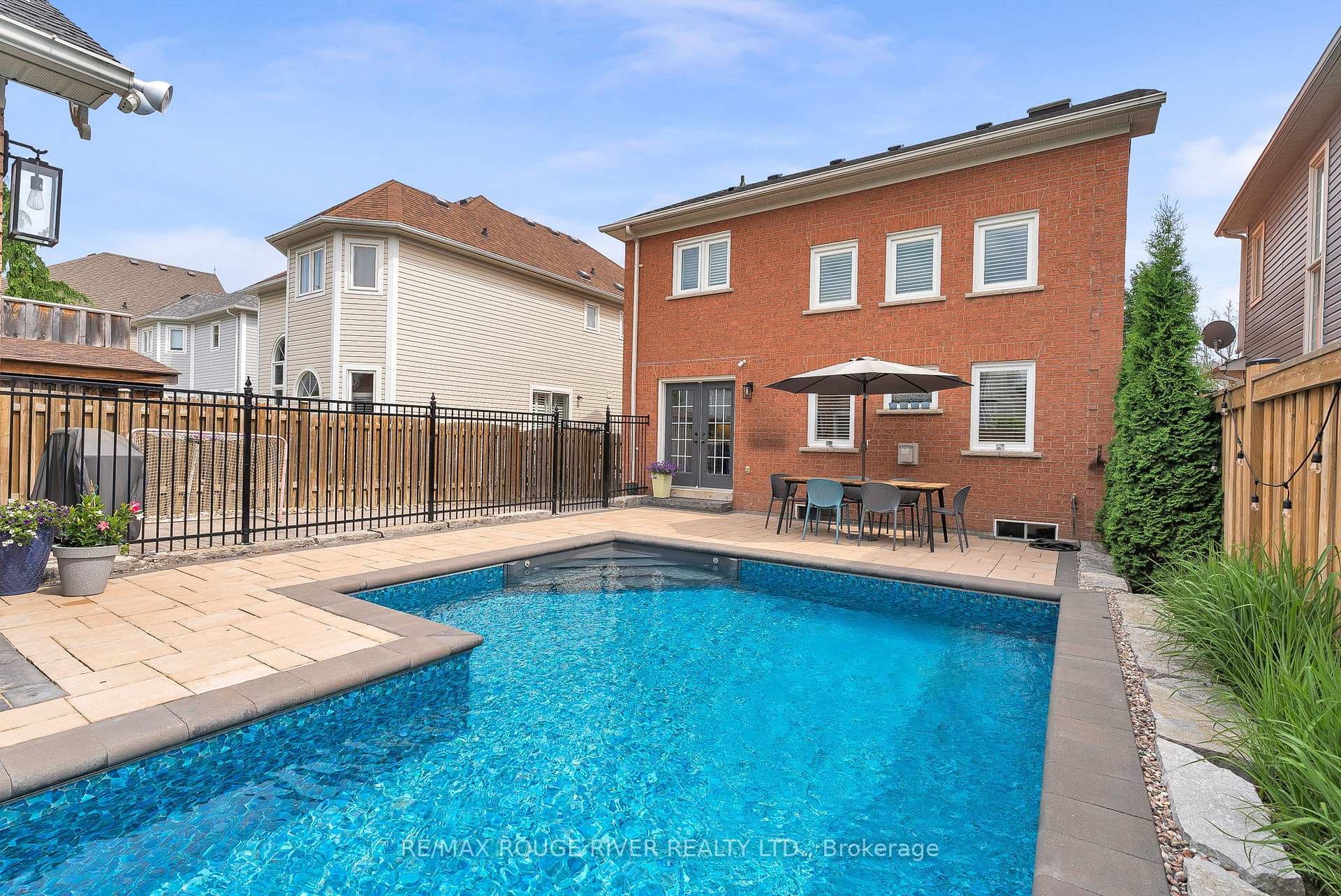 71 Matthewson Place photo 30