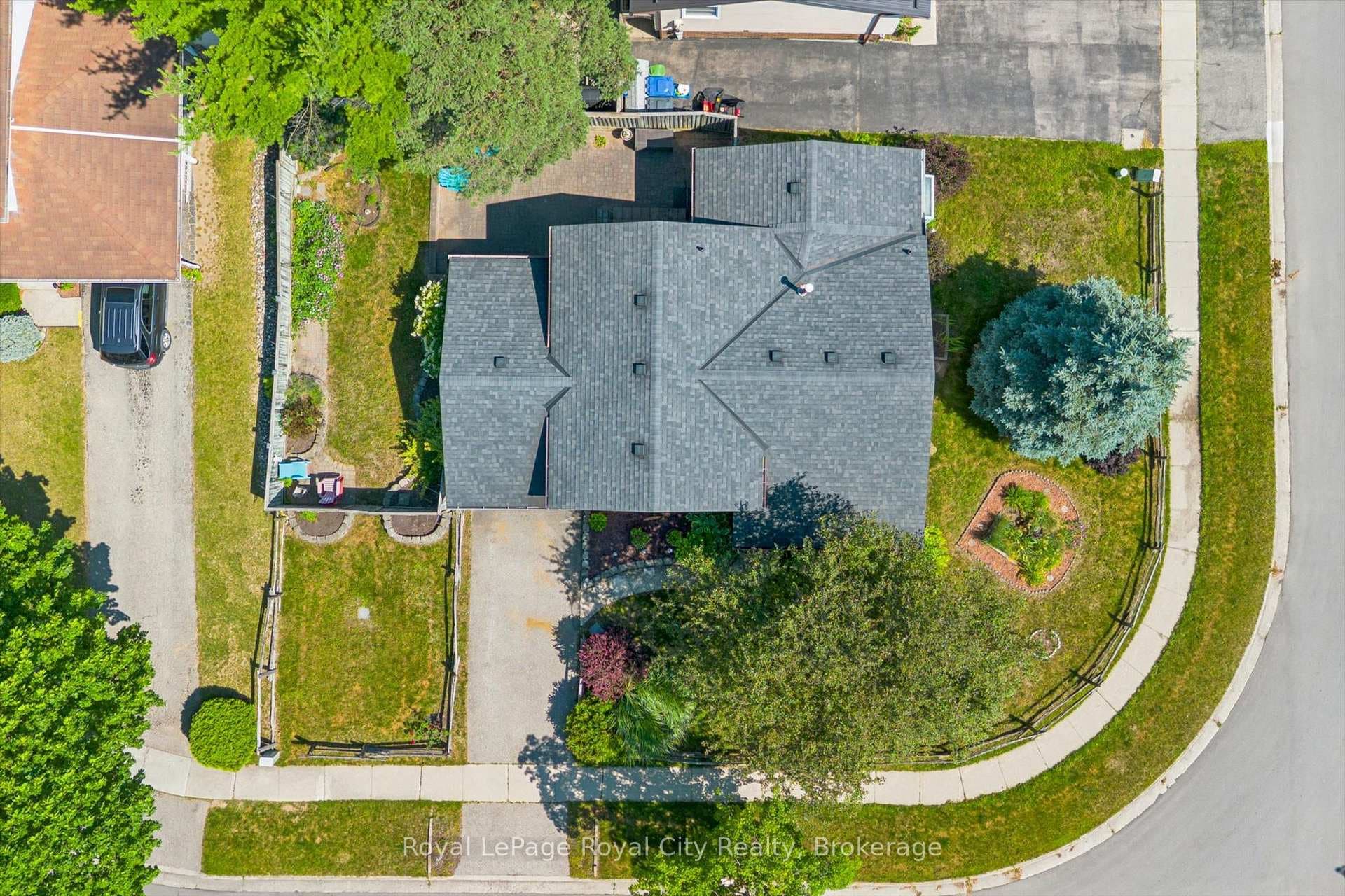 85 Sleeman Avenue photo 31