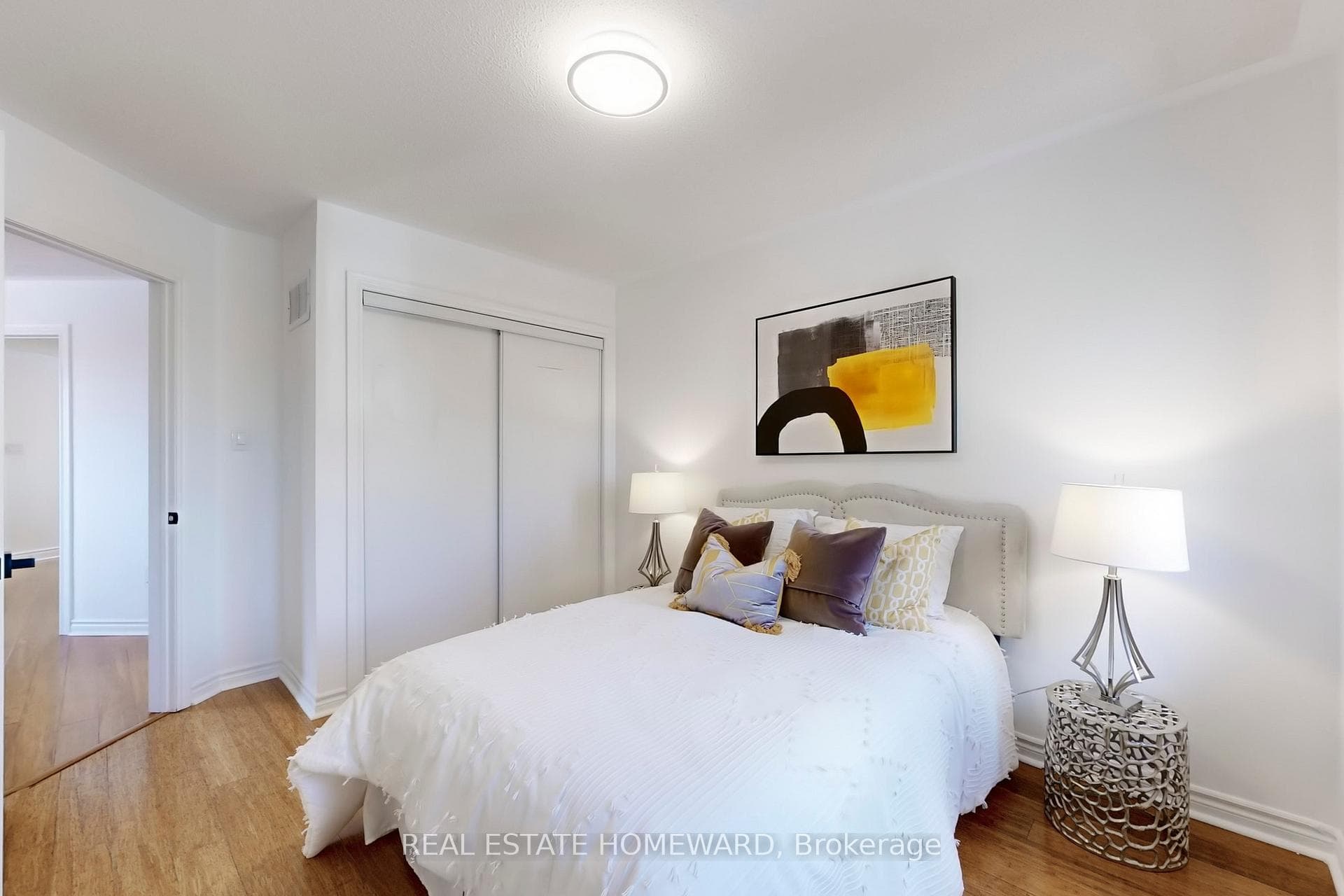 61 Silverdart Crescent photo 30