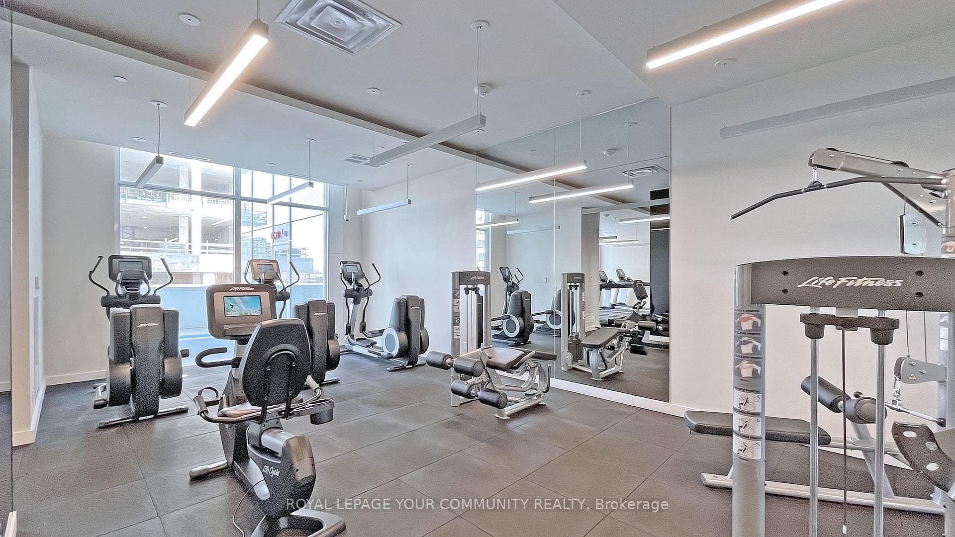 5180 Yonge Street Unit 3305 photo 37