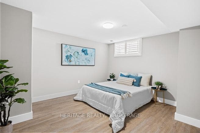 123 VICTOR Boulevard photo 28