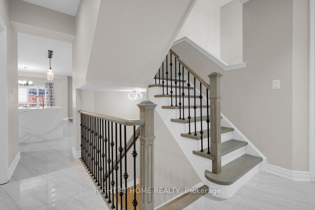 1632 Badgley Drive photo 6
