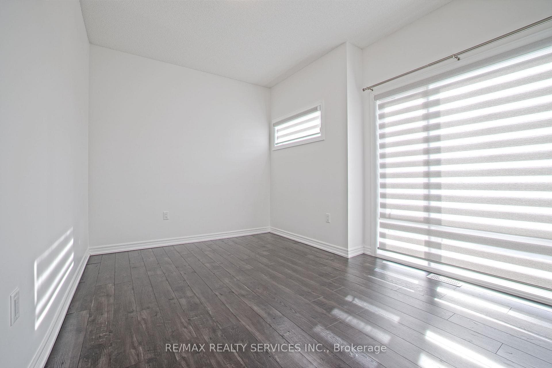 22 Ogston Crescent photo 26