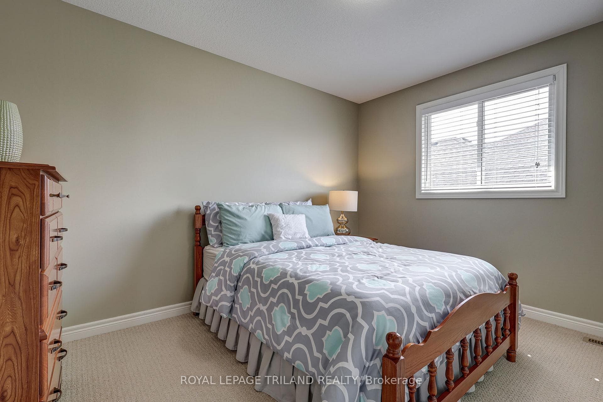 19 ORIOLE LANE, ST. THOMAS - BED