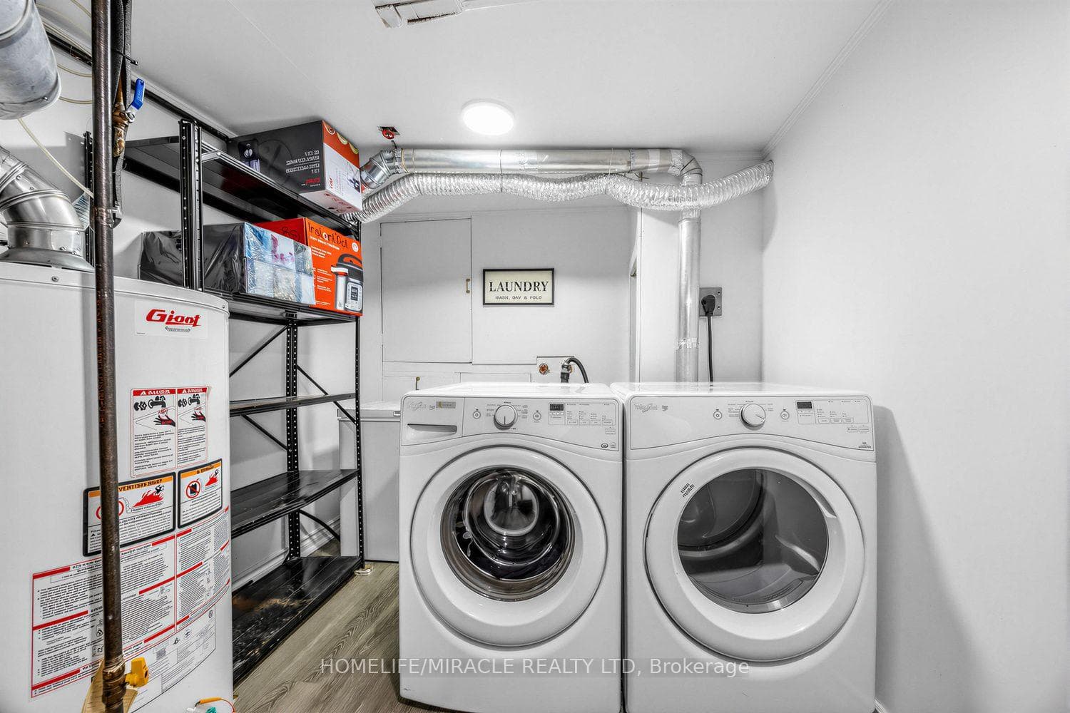 509 Beurling Avenue photo 31