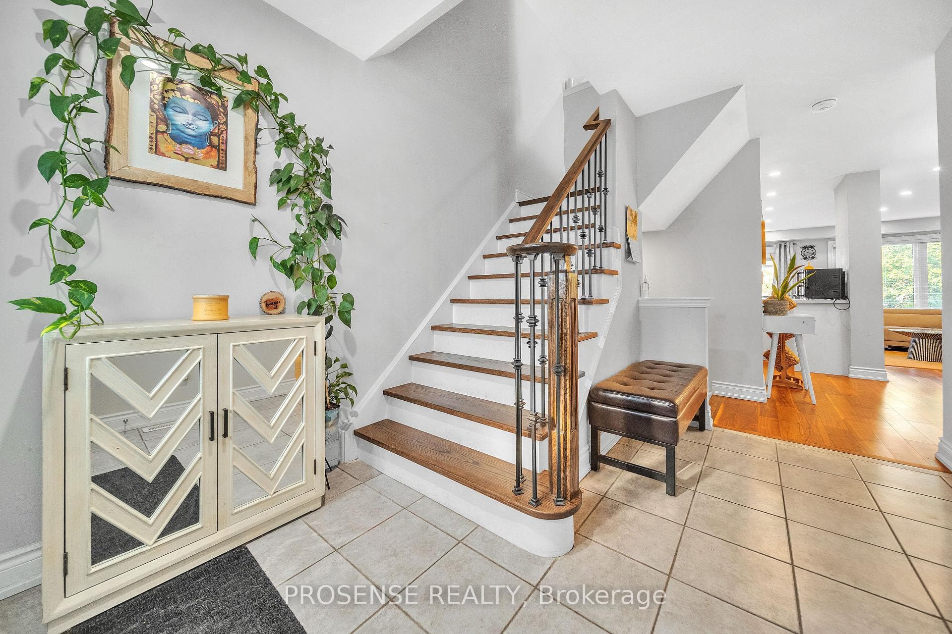 3163 Pearwood Place photo 5