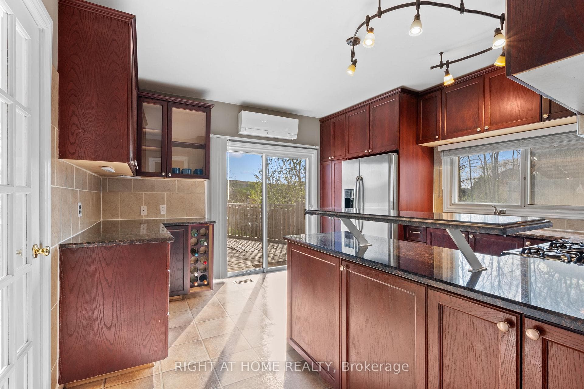 204 Beach Boulevard photo 12