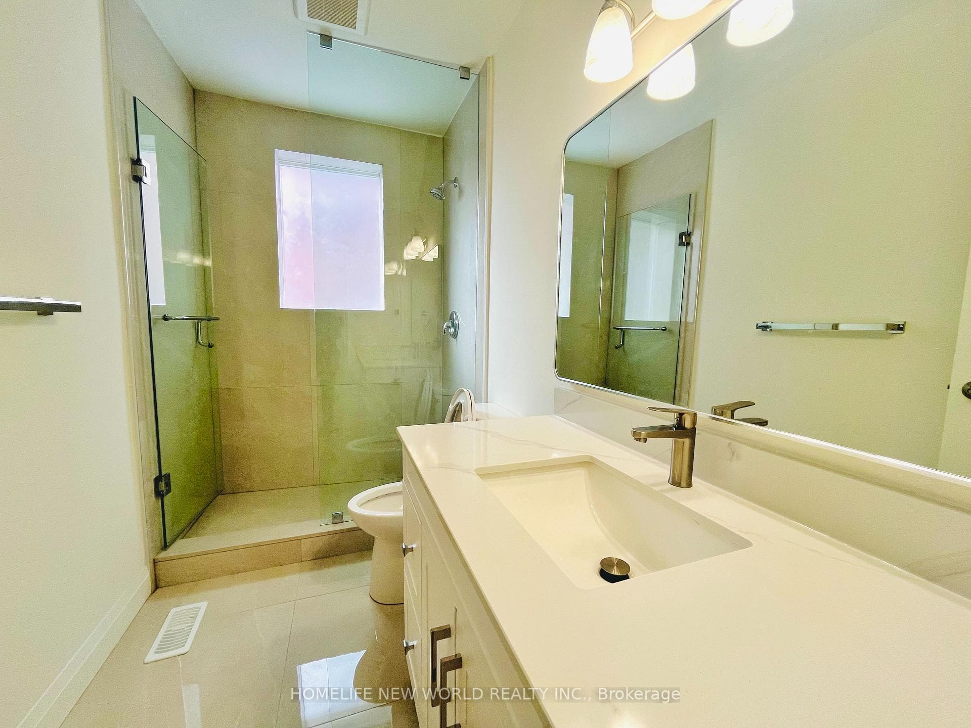 76 HOLMES Avenue Unit GROUND photo 9
