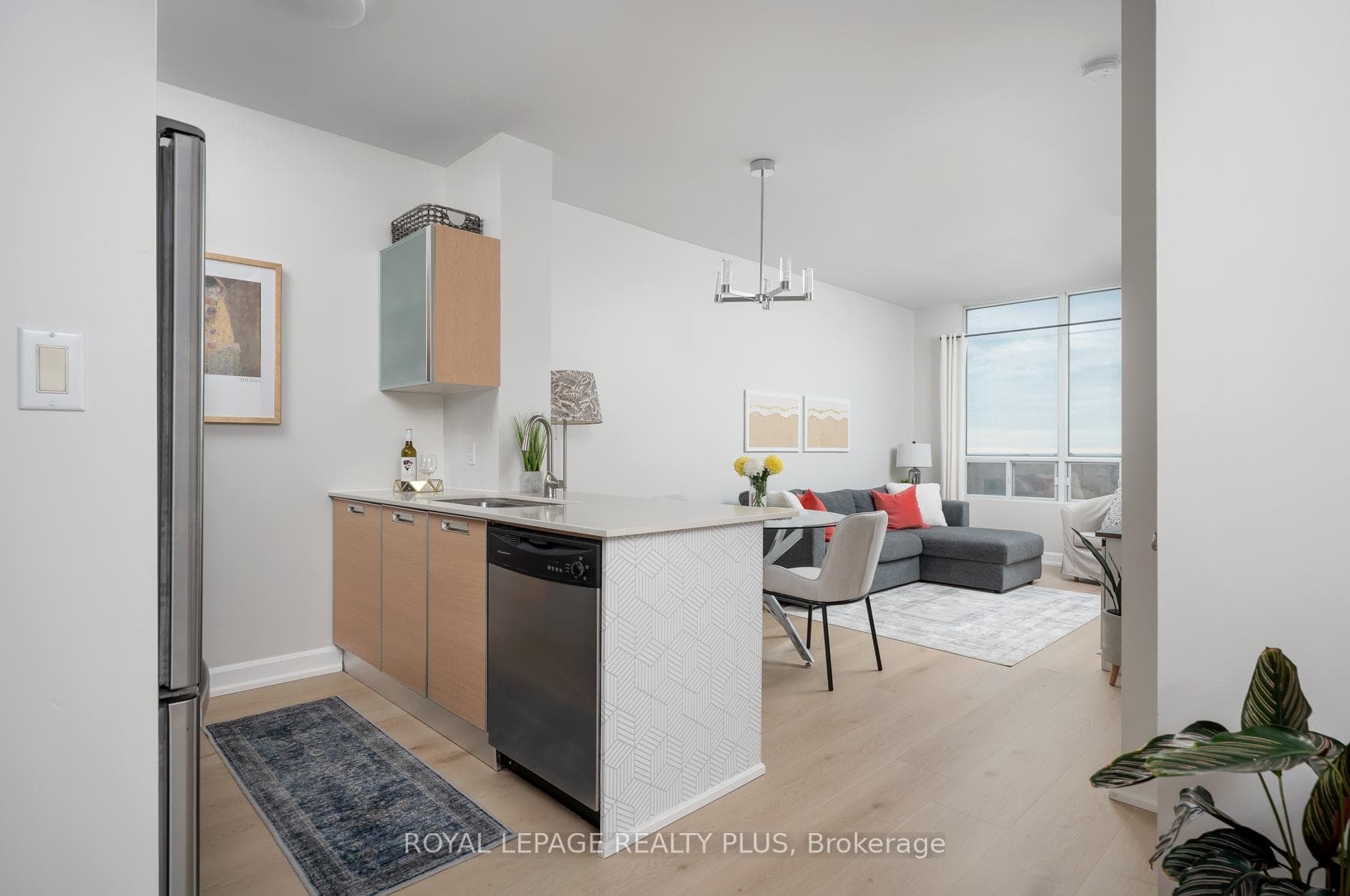 3391 Bloor Street Unit 907 photo 11
