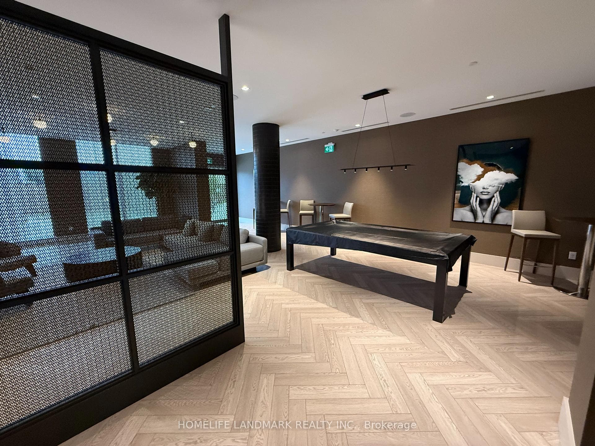 2545 Simcoe Street Unit 539 photo 6