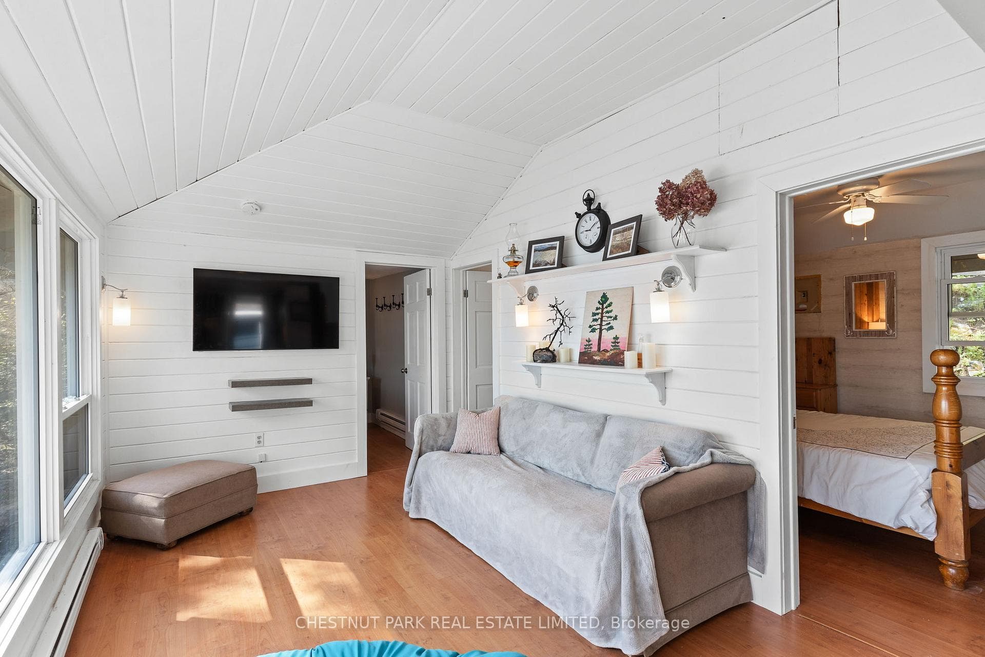 1692 CURRY Road photo 9