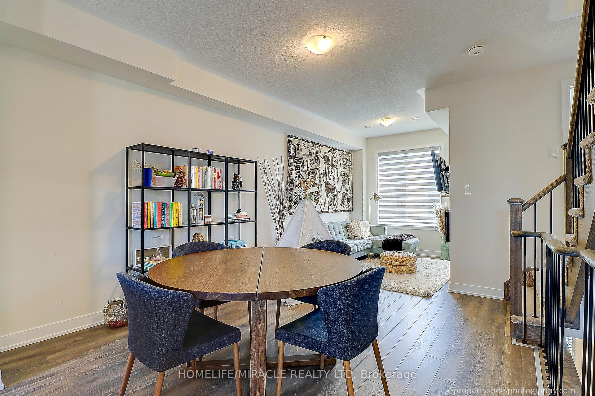 31 Donald Fleming Way photo 10