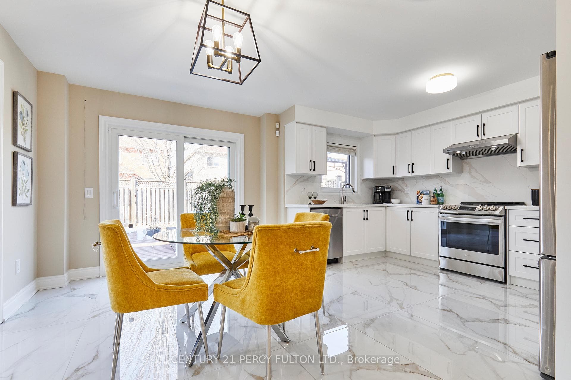 90 Southfield Avenue photo 11