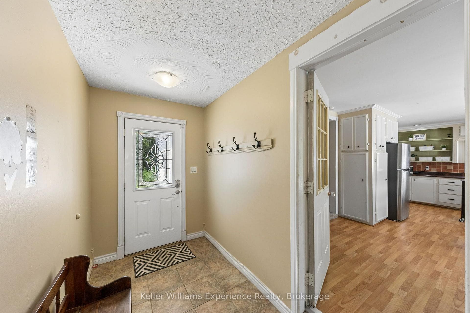 133 Burke Street photo 4