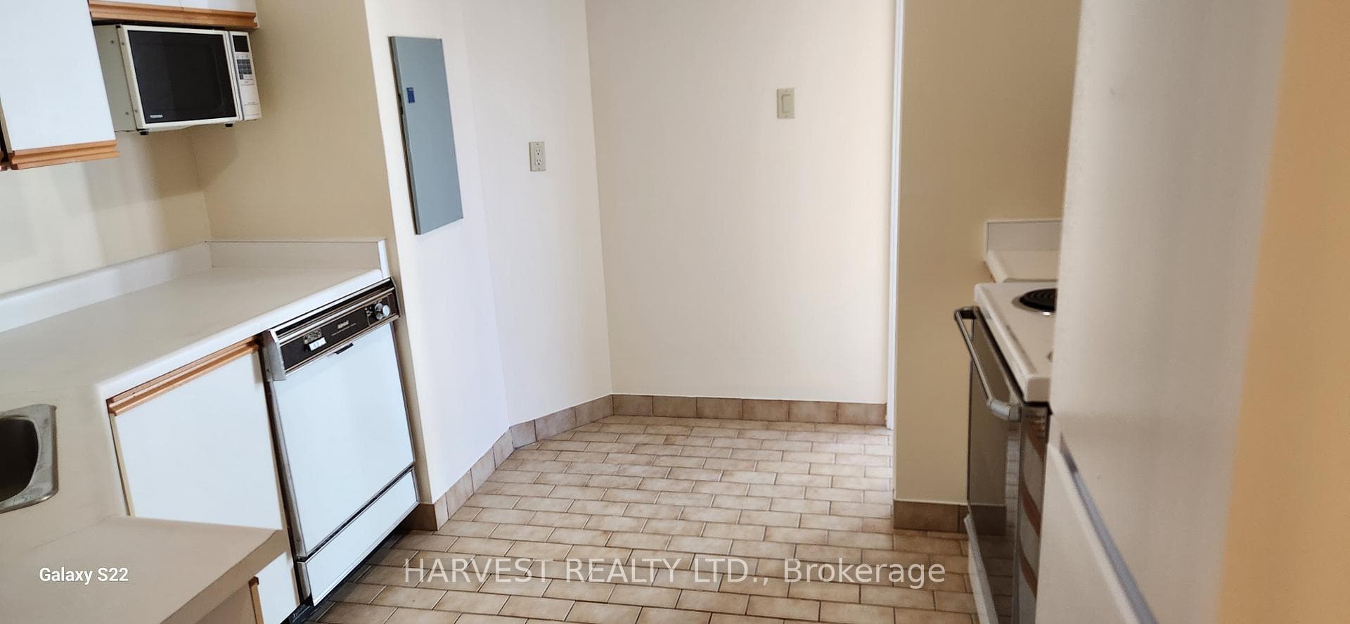 5795 Yonge Street Unit 315 photo 11