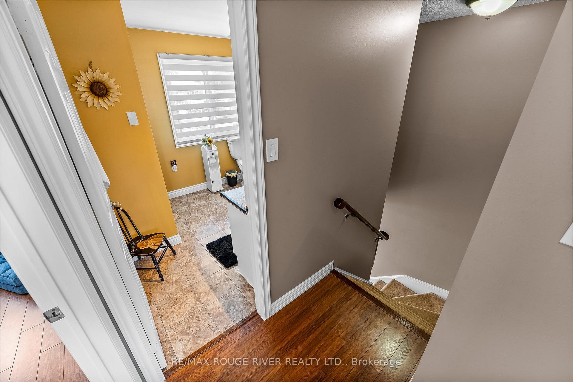 23 Dunkin Avenue photo 16
