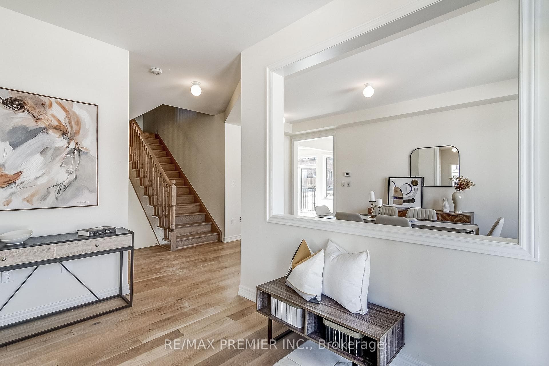 56 Armilia Place photo 9