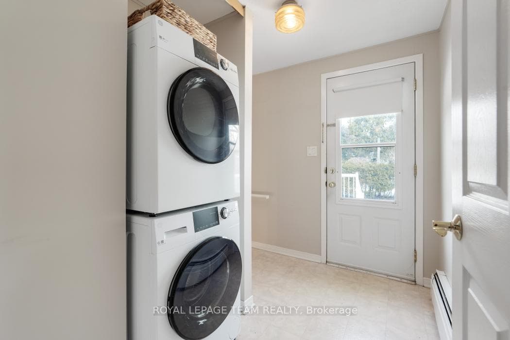 15 Overlake Drive photo 25