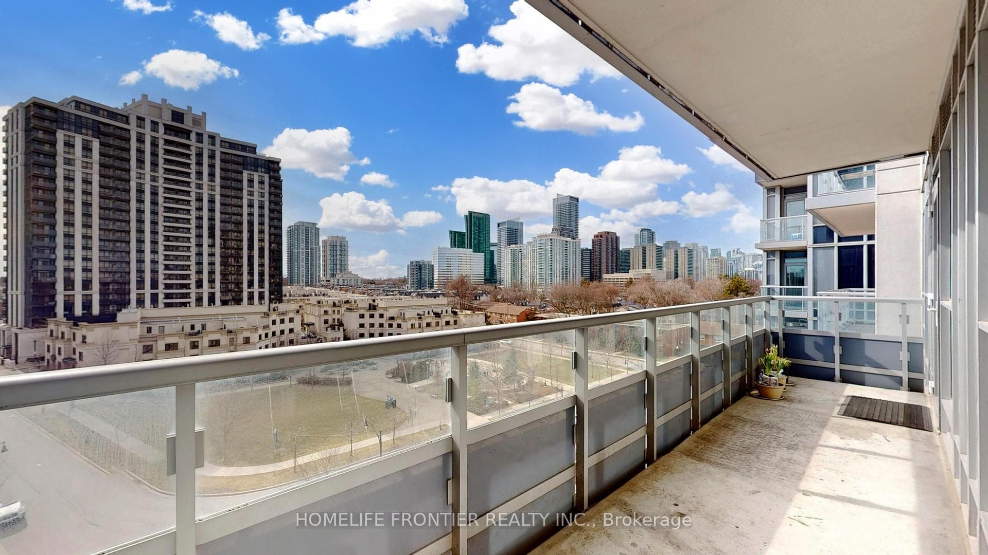 120 Harrison Garden Boulevard Unit 714 photo 14