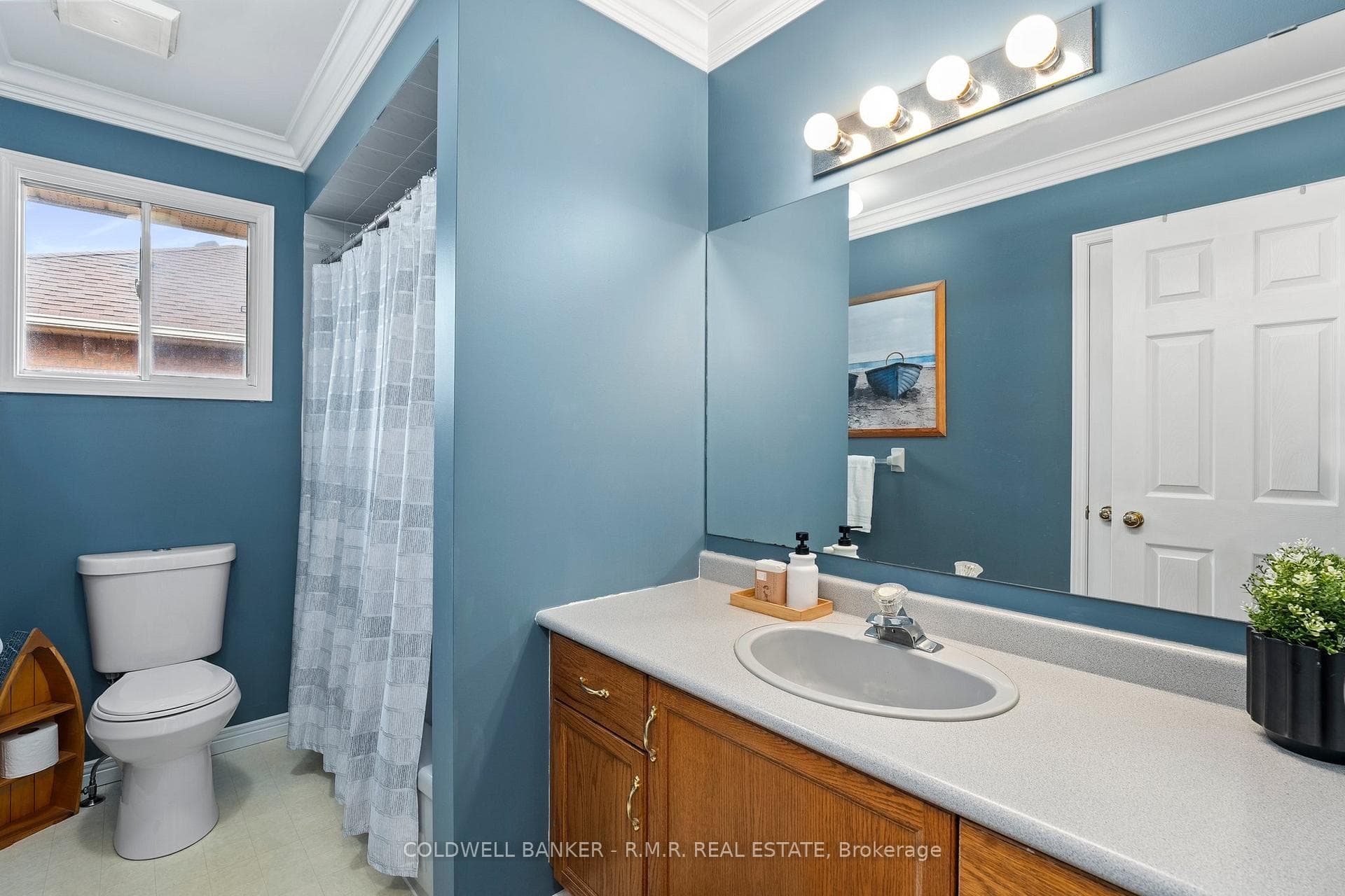 107 Stagemaster Crescent photo 27