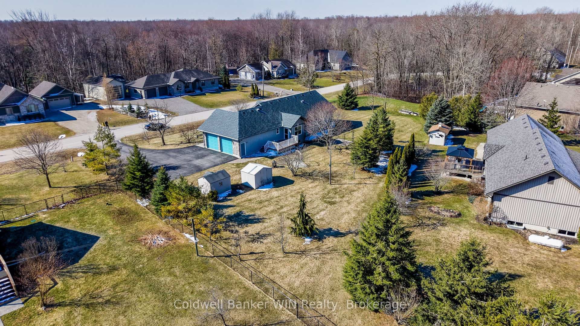 34 Regency Drive photo 37