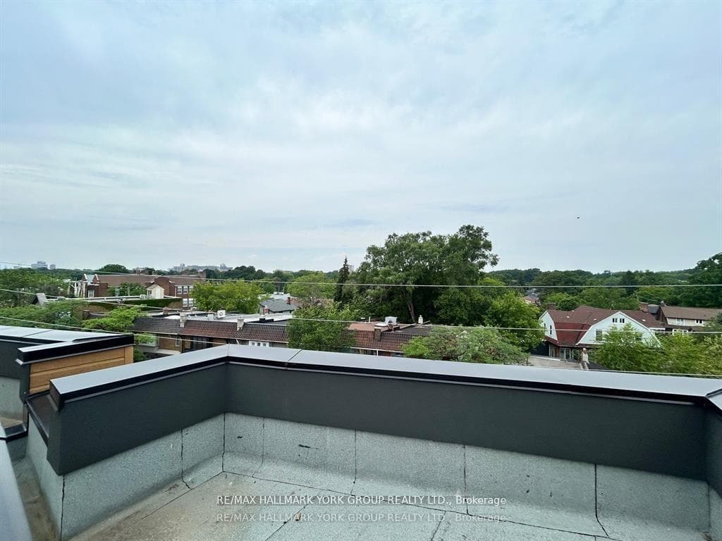 35 Birchcliff Avenue Unit 37 photo 20
