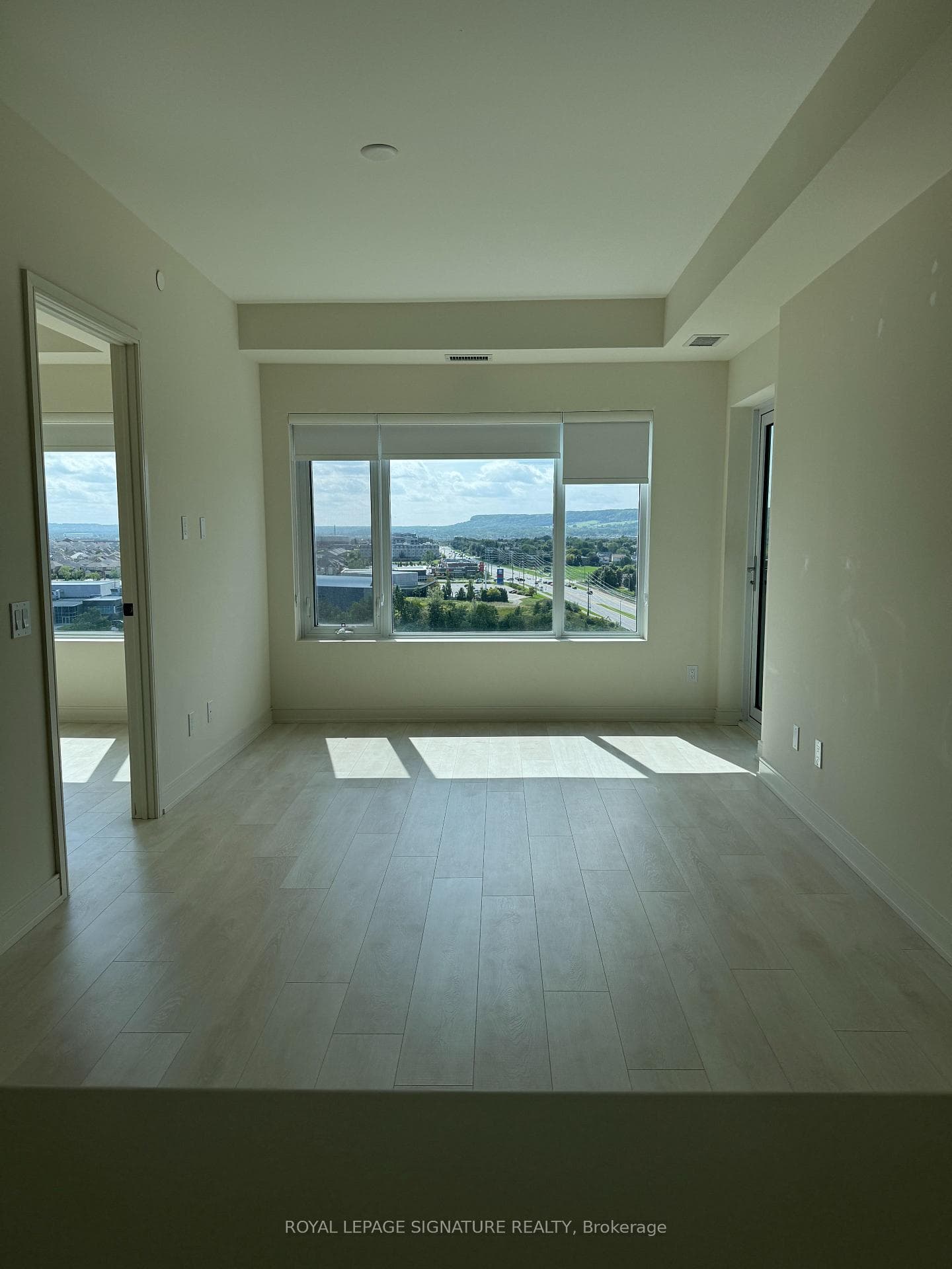 8010 Derry Road Unit 1007 photo 12