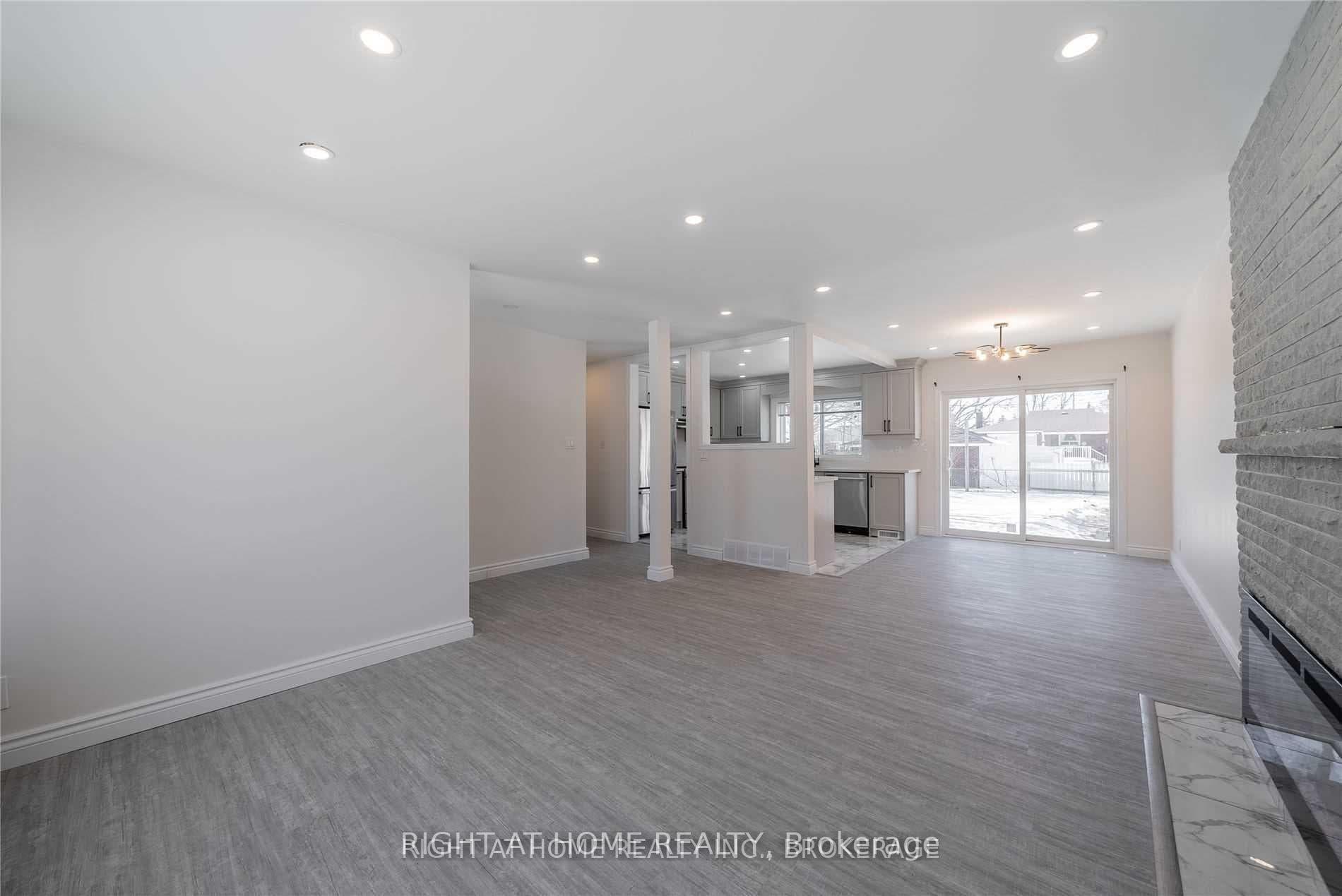622 Fernhill Boulevard photo 9