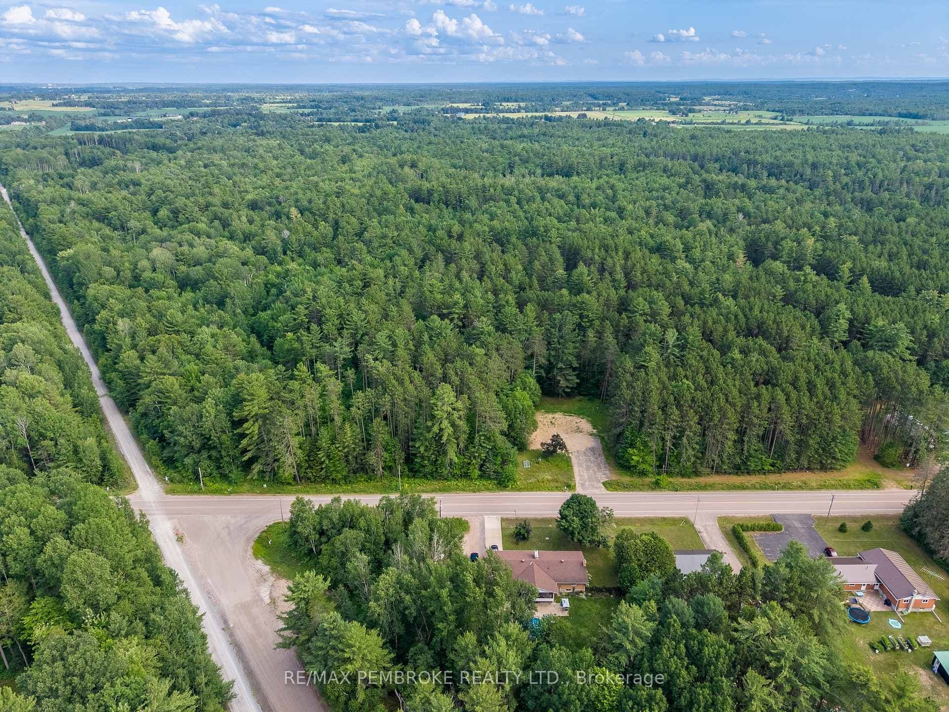 121 Achray Road photo 1