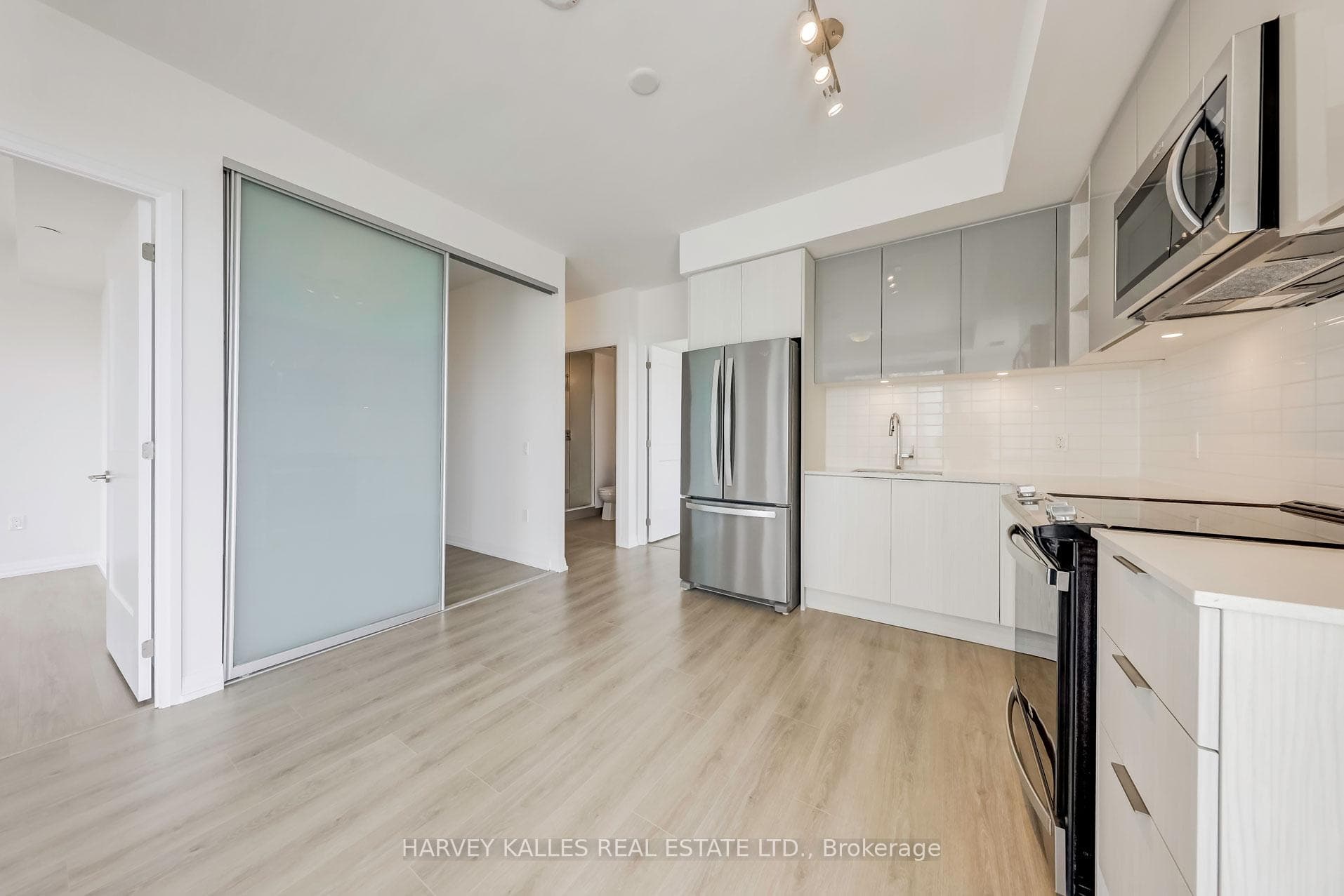 25 Holly Street Unit 2209 photo 7